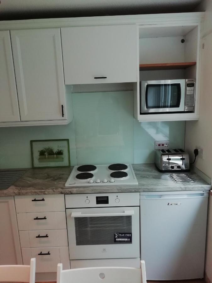 2 Bed Villa With Full Use Of Site Facilities New Quay Exterior foto